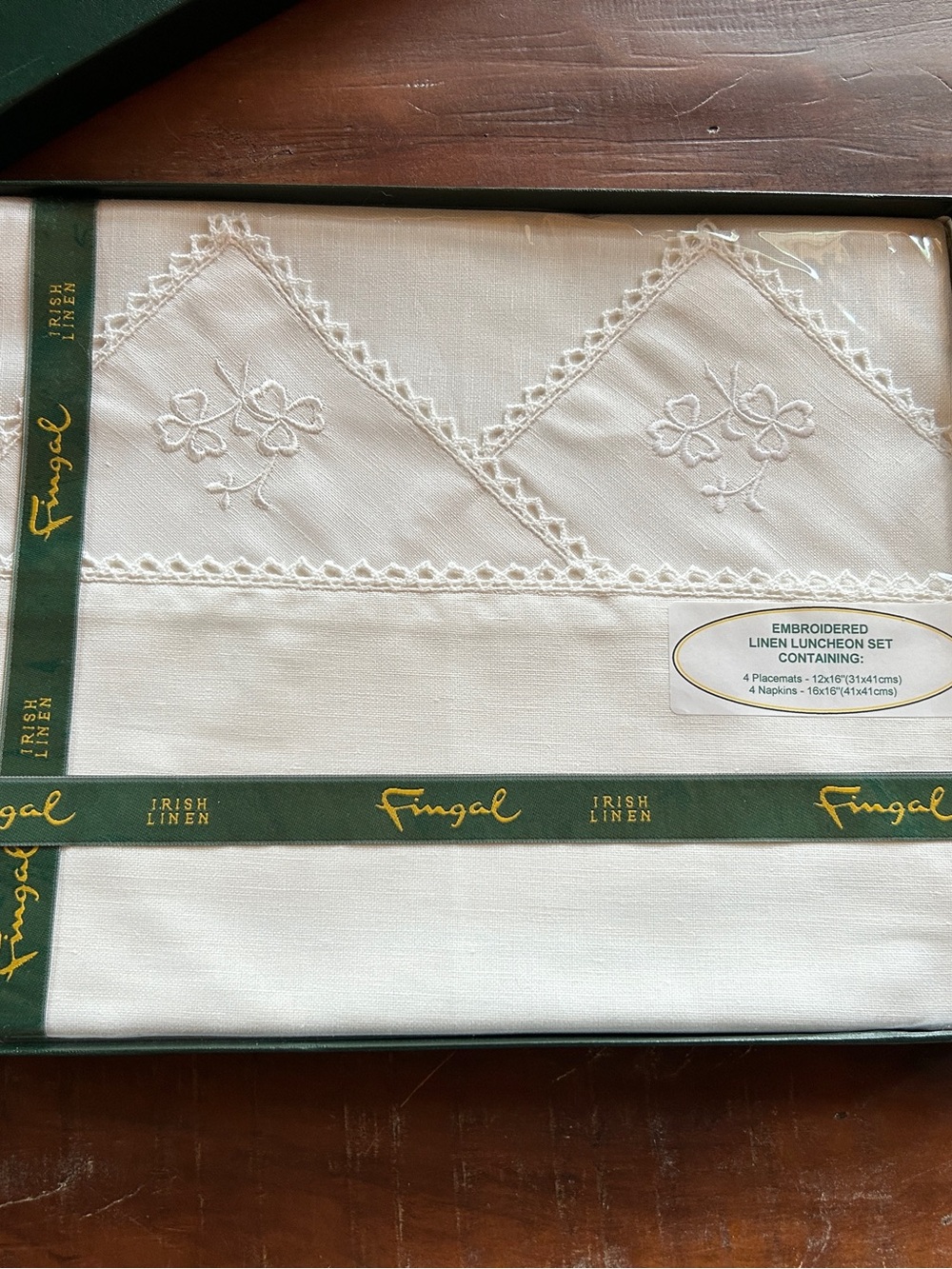 Vintage Fingal Irish Linen White Embroidered Luncheon Set of 4, NIB